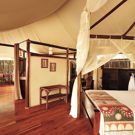 Anabezi Camp Hotel Jeki Exterior photo