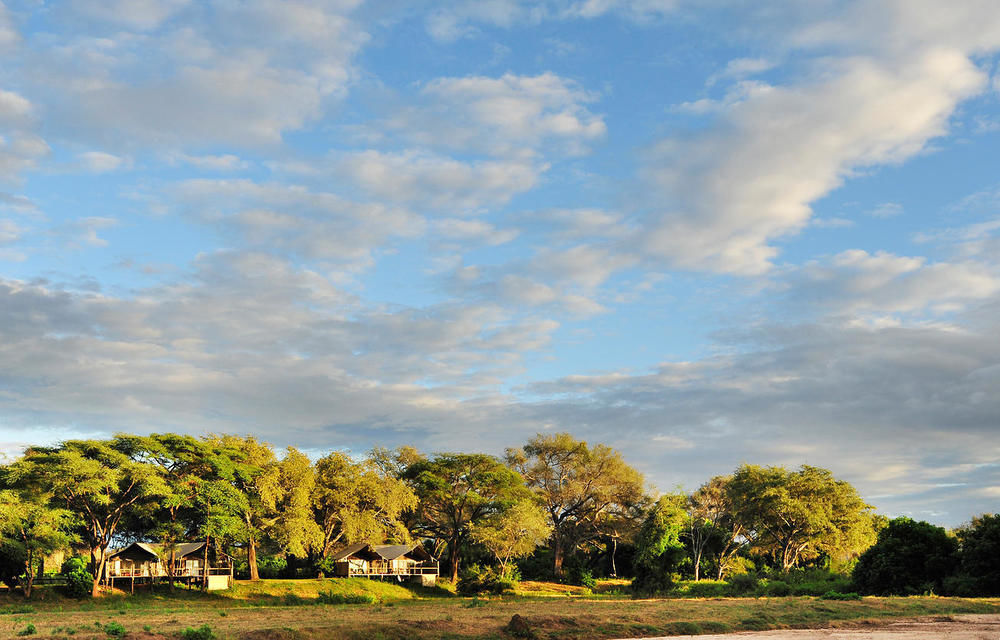 Anabezi Camp Hotel Jeki Exterior photo
