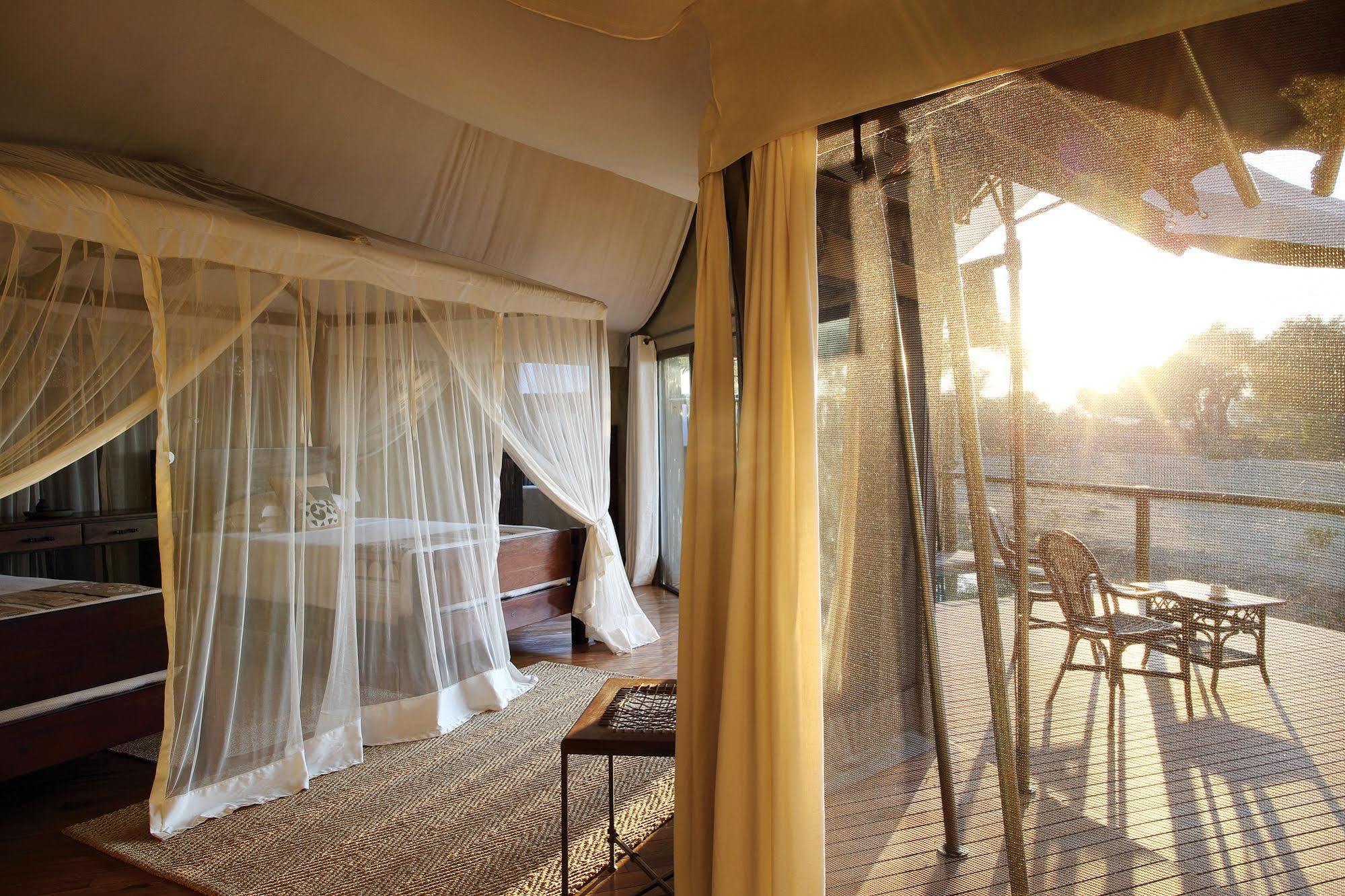Anabezi Camp Hotel Jeki Exterior photo